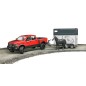 Jeep RAM 2500 Power wagon avec remorque à chevaux