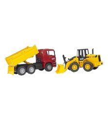 Camion benne MAN TGA et tractopelle articulé FR130