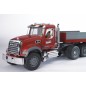 Mack Granite avec plateau et JCB 4CX