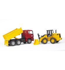 Camion benne MAN TGA et tractopelle articulé FR130