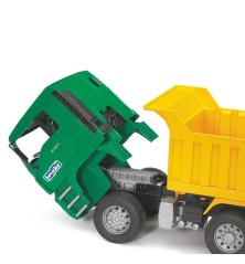 Camion benne MAN TGA