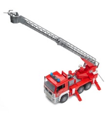 Camion de pompier MAN avec échelle pivotante