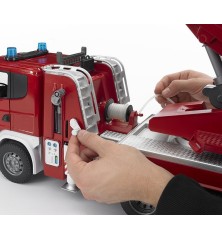 Camion de pompier avec échelle Scania R-Série