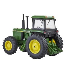 Tracteur John Deere 4450