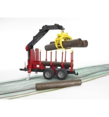 Remorque forestière avec bras de chargement