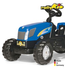Tracteur New Holland TVT 190 avec remorque