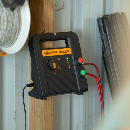 Electrificateur MBS200 (2J - 230V/ 12V Solaire)