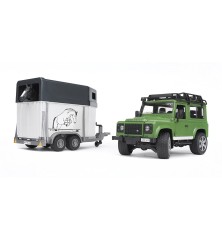 Land Rover Defender, remorque à chevaux + 1 cheval