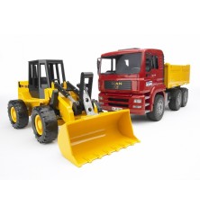 Camion benne MAN TGA et tractopelle articulé FR130