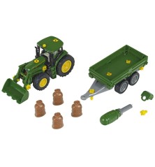 Tracteur John Deere avec remorque