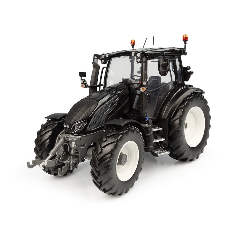 Tracteur Valtra G 135 Noir Edition limitée