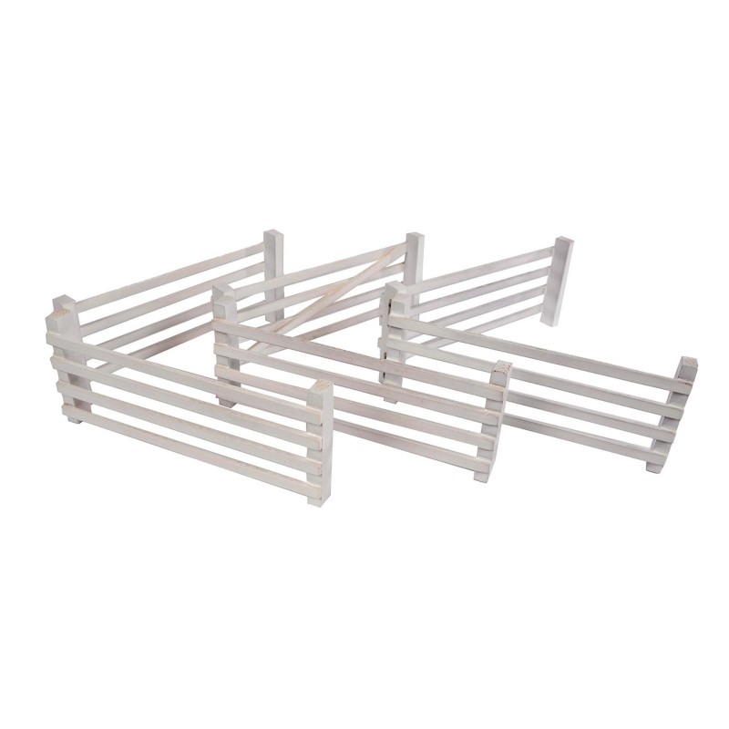 Barrière blanche en bois