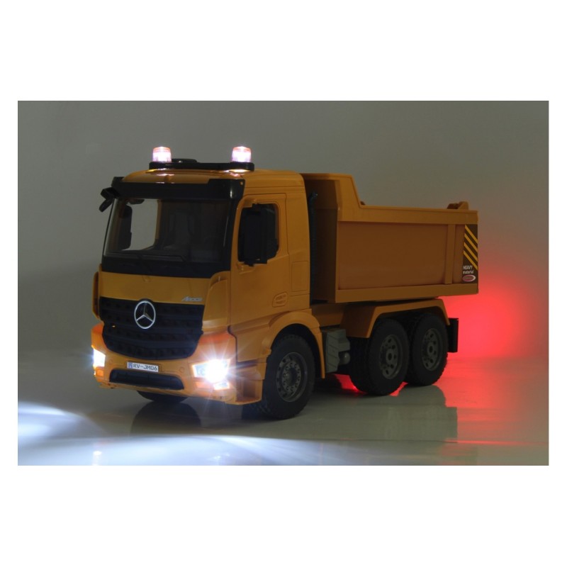 Camion à benne basculante Mercedes Arocs